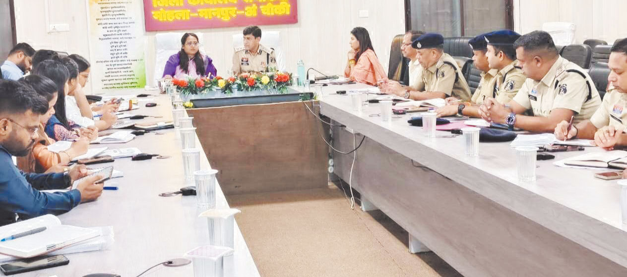 जिले में नशामुक्ति की दिशा में करें प्रभावी कार्रवाई- कलेक्टर