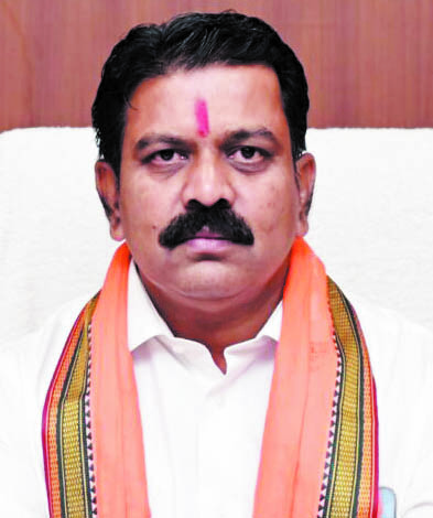 विजय शर्मा ने सैनिकों  का बढ़ाया हौसला 