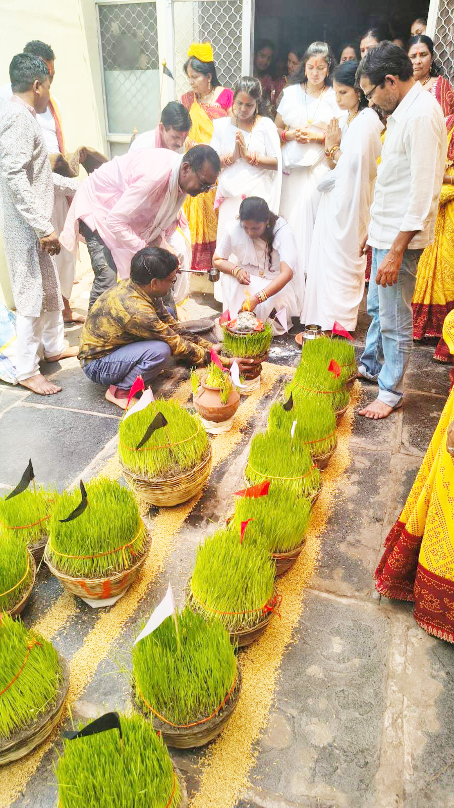जस गीतों के साथ निकली जोत-जवारा विसर्जन शोभायात्रा