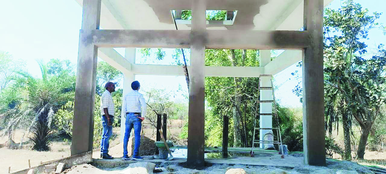 अफसरों ने किया मैदानी निरीक्षण  बैठक में निरीक्षण रिपोर्ट की होगी समीक्षा