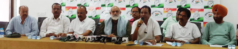 महंगाई व पेट्रोलियम संकट पर कांग्रेस का हमला, मोदी सरकार पर कुप्रबंधन के आरोप