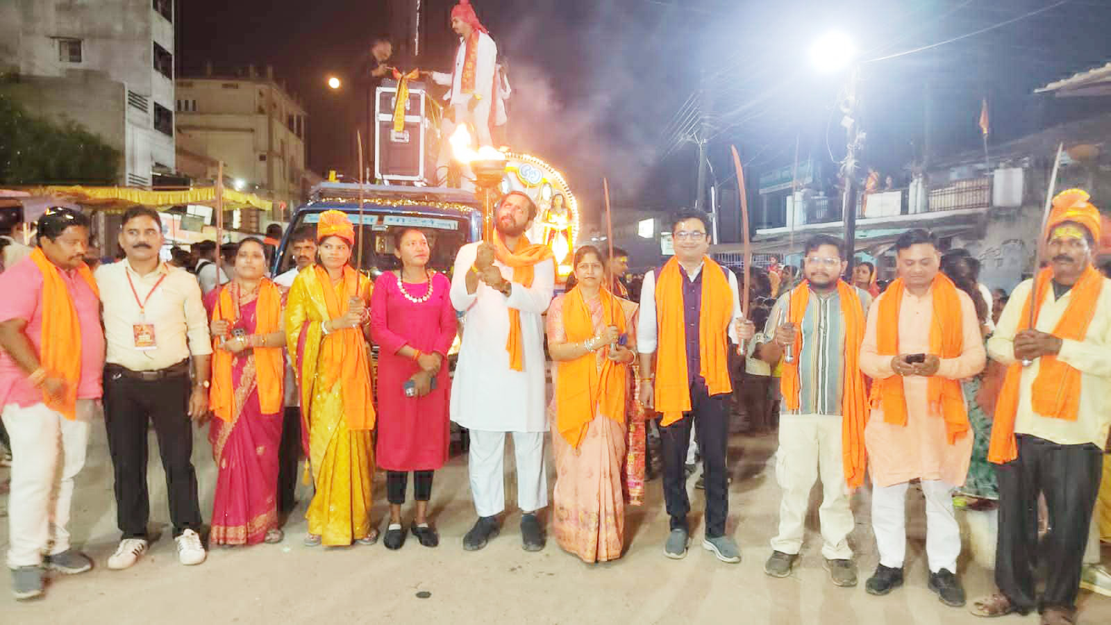 बजरंग अखाड़ा से निकाली  शोभायात्रा, जगह-जगह स्वागत