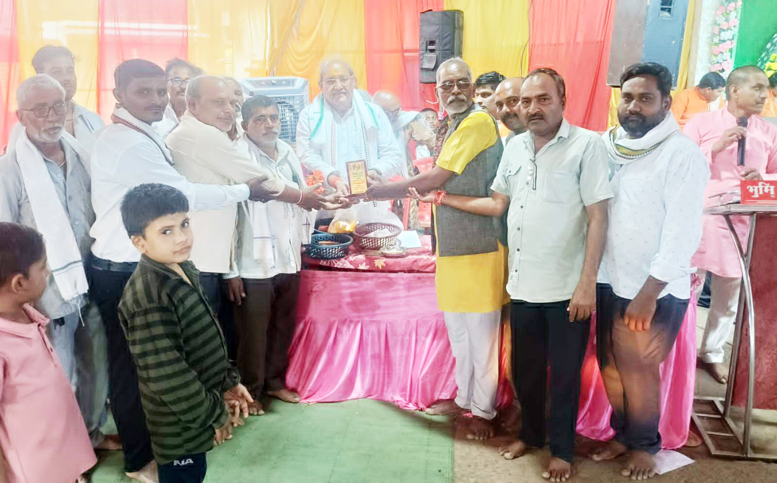 रामायण प्रतियोगिता में   शामिल हुए धनेंद्र