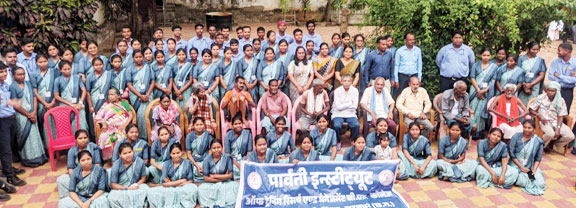 बीएड प्रशिक्षार्थियों ने बाल संप्रेक्षण गृह व वृद्धाश्रम का किया शैक्षणिक भ्रमण, व्यक्तिक अध्ययन कर तैयार की रिपोर्ट