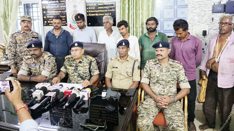जमीन विवाद : युवक की मौत, 9 आरोपी गिरफ्तार