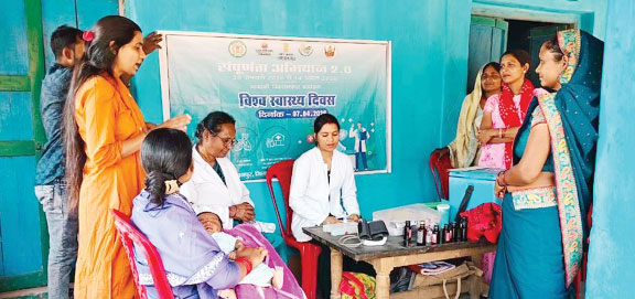 स्वास्थ्य शिविरों का आयोजन