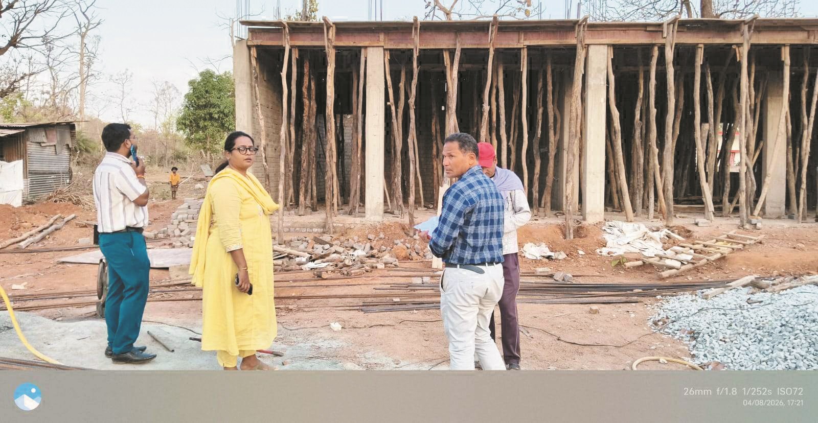 धीमी प्रगति पर ठेकेदारों को जारी होगा नोटिस