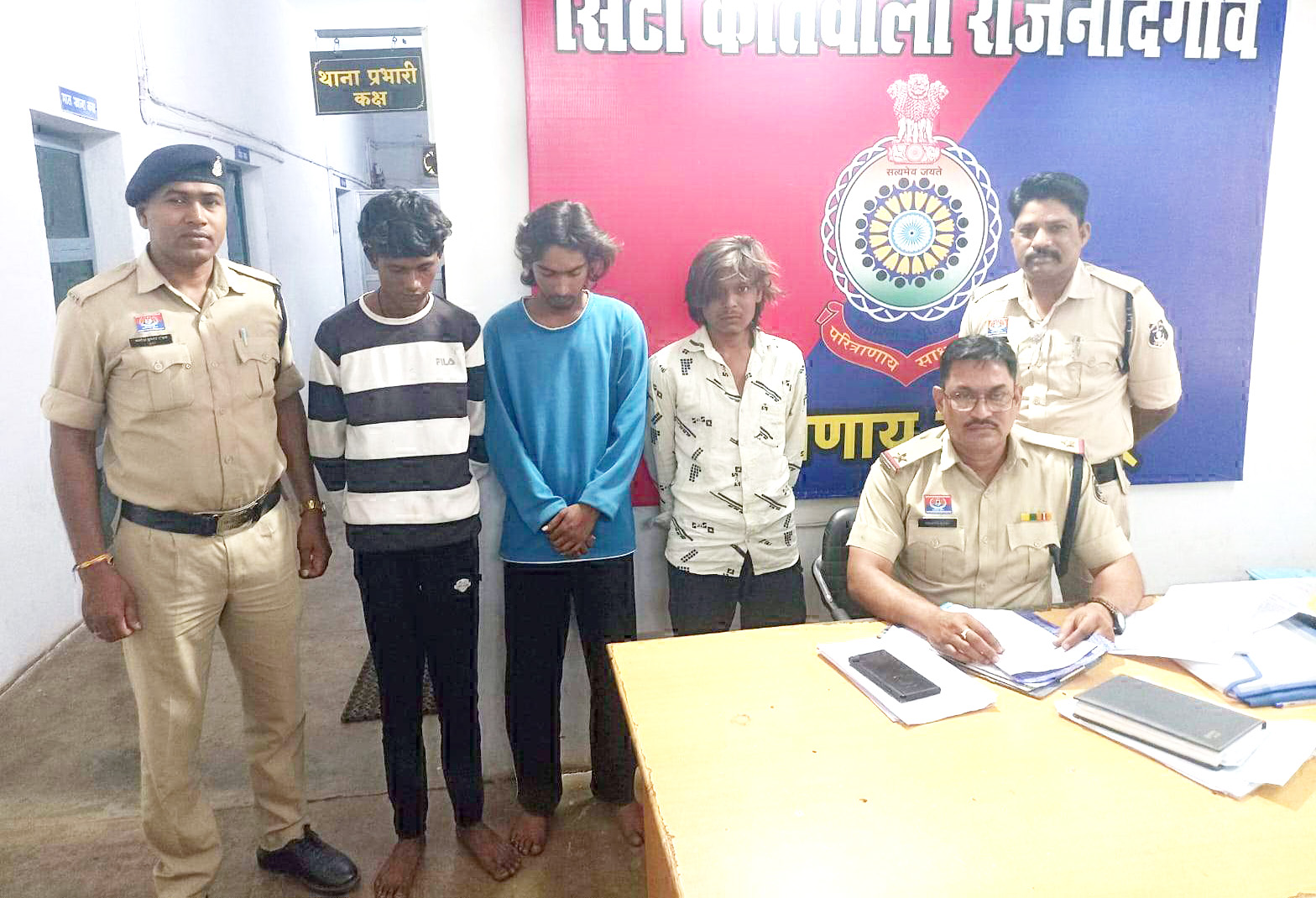 गाली-गलौज व मारपीट, 3 आरोपी गिरफ्तार