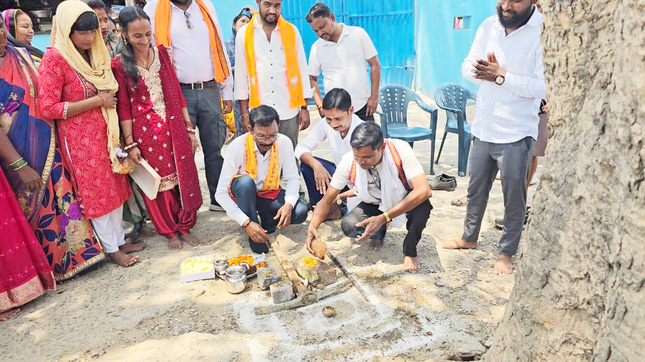 महापौर ने किया 38 लाख के विकास कार्यों का भूमिपूजन