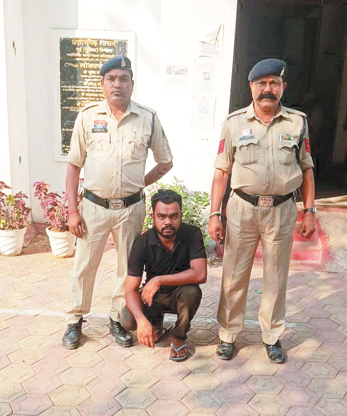 डायल 112 चालक से मारपीट, एक गिरफ्तार, दो फरार