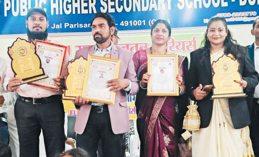 शिक्षकों को मिला ‘एफएलएन वॉरियर्स’ सम्मान