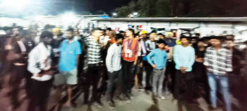 अमेरा कोयला खदान में ठेकेदार-मजदूर विवाद के बाद हड़ताल, काम ठप