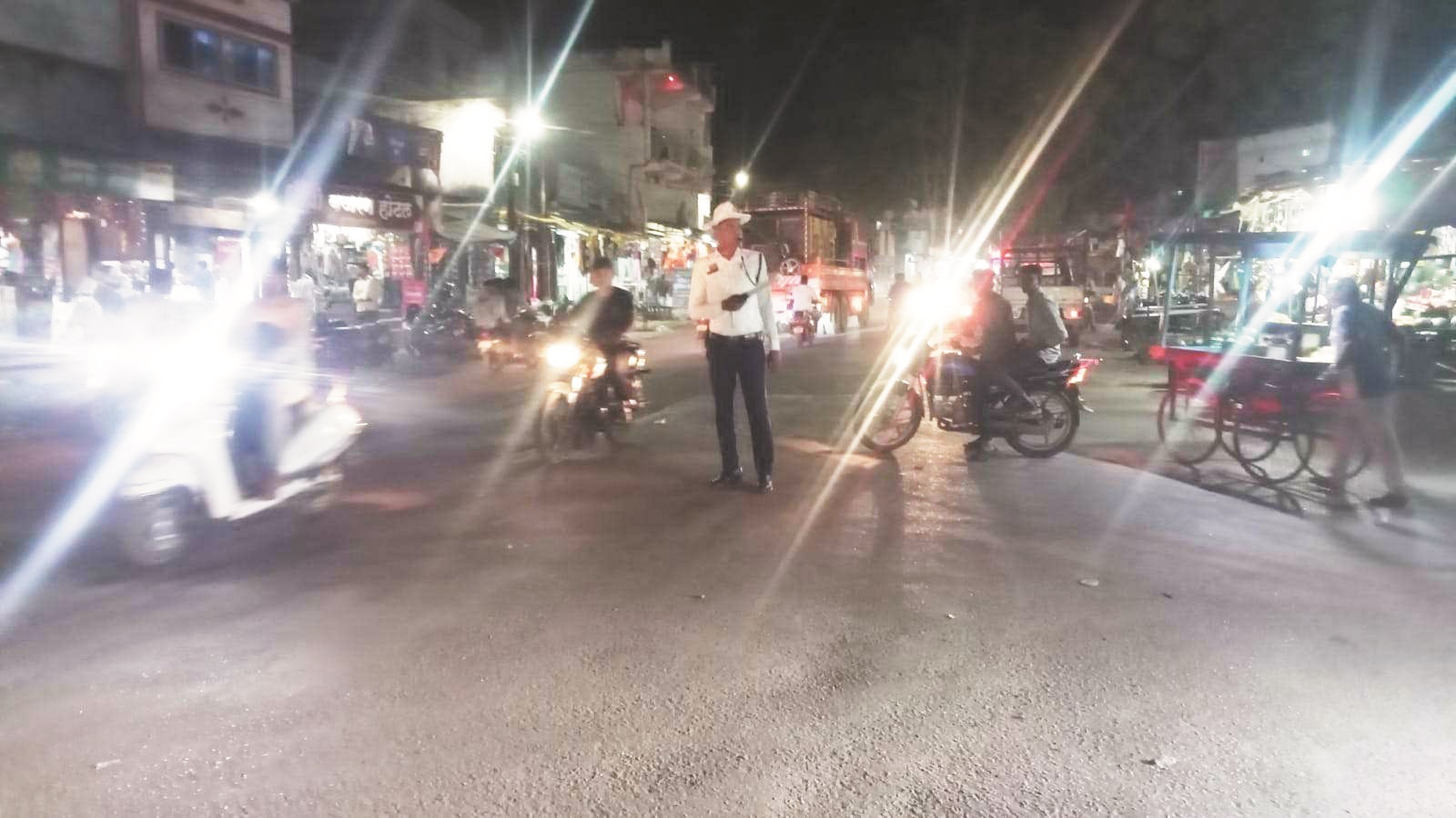 शराब पीकर वाहन चलाने वाले 87 चालकों पर जुर्माना