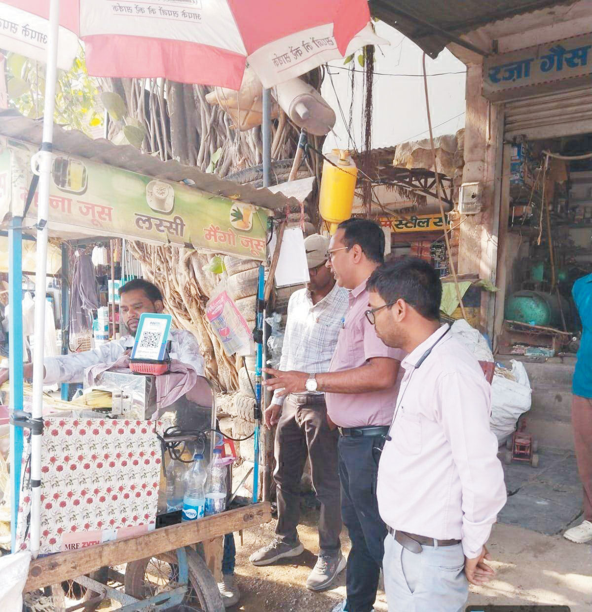 जांच, शीतल पेयों के नमूने लिए गए