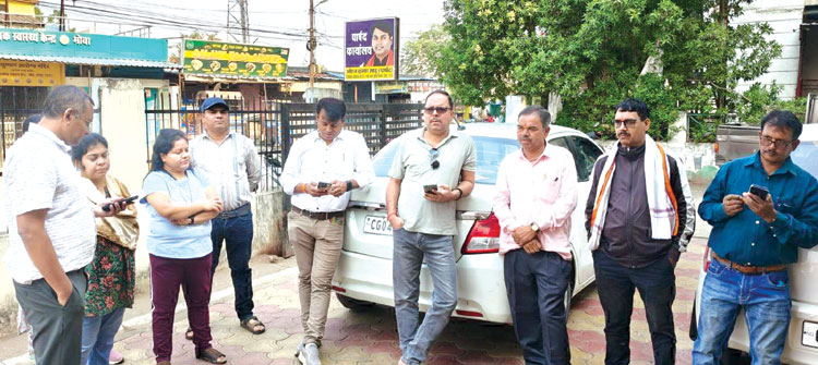 जेसी के निरीक्षण में  19 सफाई कर्मी कम मिले