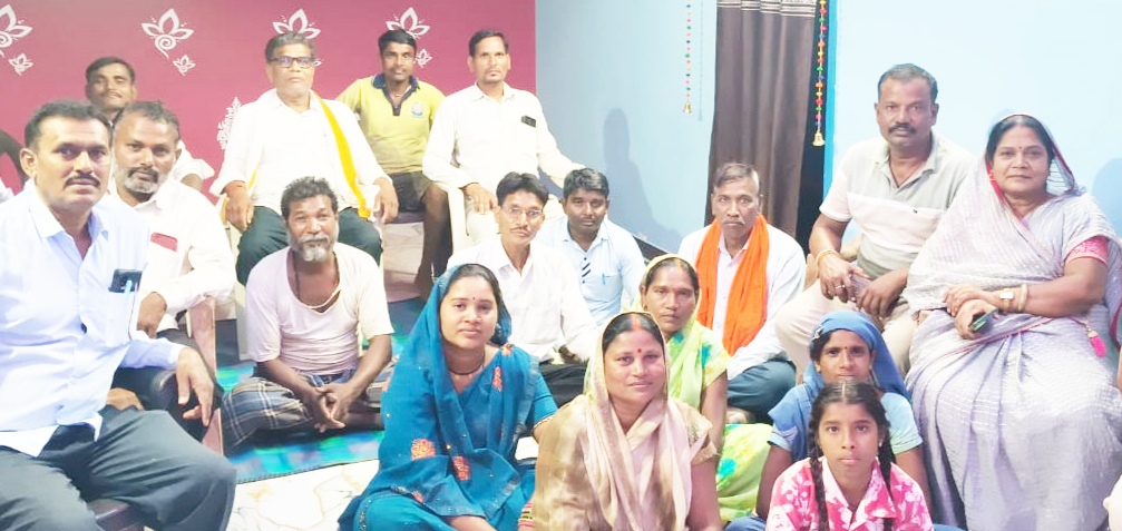 महिला कांग्रेस प्रदेश सचिव ने ली बूथ कमेटी की बैठक