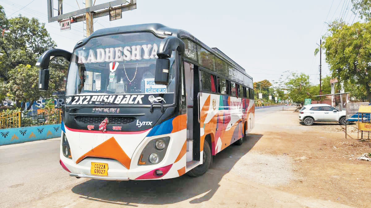 निजी बसों में चोरी, 3 दिनों में दो मामले सामने आए