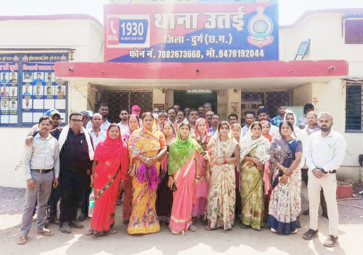 मासूम से रेप व हत्या का प्रयास, आरोपी पर सख्त कार्रवाई की मांग, ज्ञापन सौंपा