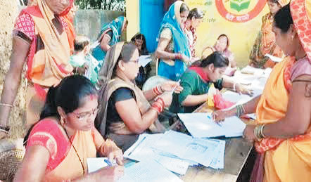  नाम में मामूली अंतर से ई-केवाईसी अटक रही च्वाइस सेंटरों के चक्कर