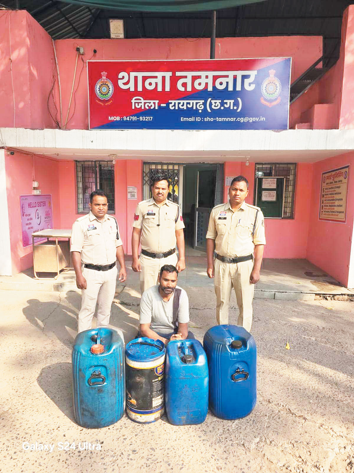 ढाबा में छापा, 160 लीटर चोरी का डीजल जब्त