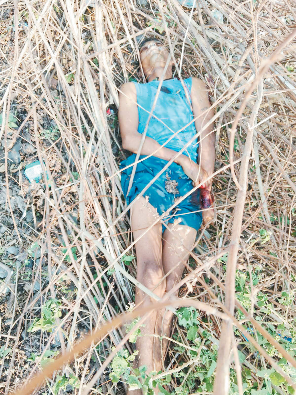 लाभांडी इलाके में रेल लाइन पर युवक की लाश मिली, पहचान नहीं हो पाई