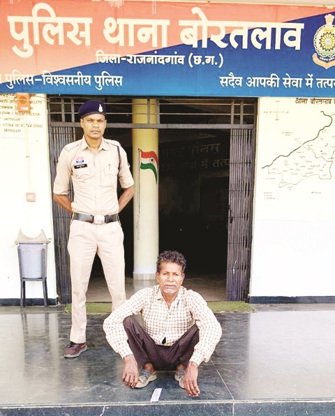 हथियार लहराकर डराया, आरोपी गिरफ्तार