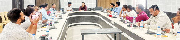 खिलाडिय़ों को मार्गदर्शन देंगे सचिन - कलेक्टर