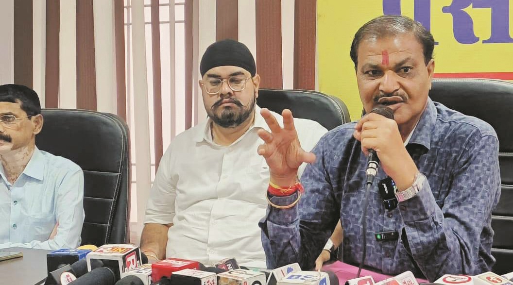 आवासीय भूमि के लिए 10 और व्यावसायिक के लिए 20 प्रतिशत संपत्तिकर निर्धारित