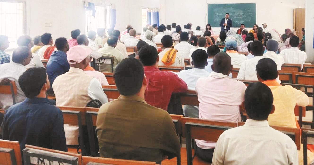 पंचायतों को आत्मनिर्भर बनाने टैक्स कलेक्शन बढ़ाए