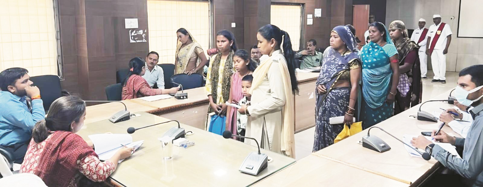 जनदर्शन में 62 आवेदन