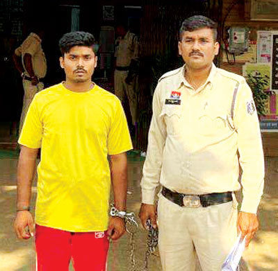 पहले जयश्री राम बोलकर चाकू से किया हमला, अब जेल में