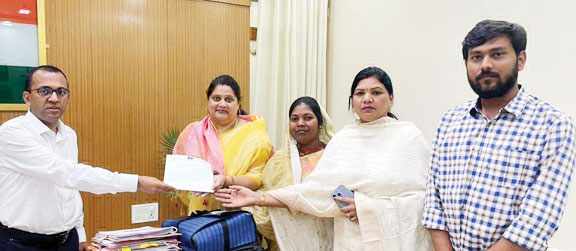 पृथ्वी दिवस पर कॉलेज में जागरूकता कार्यक्रम, कई स्पर्धाएं