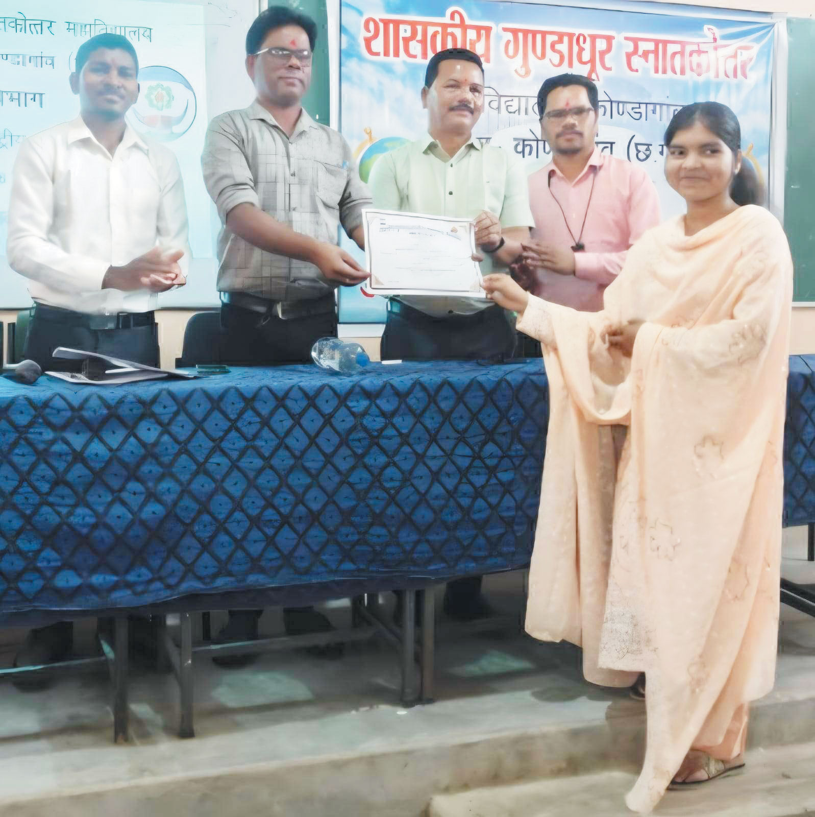 क्रिकेट मैदान और अकादमी से बनेगा युवाओं का सुनहरा भविष्य