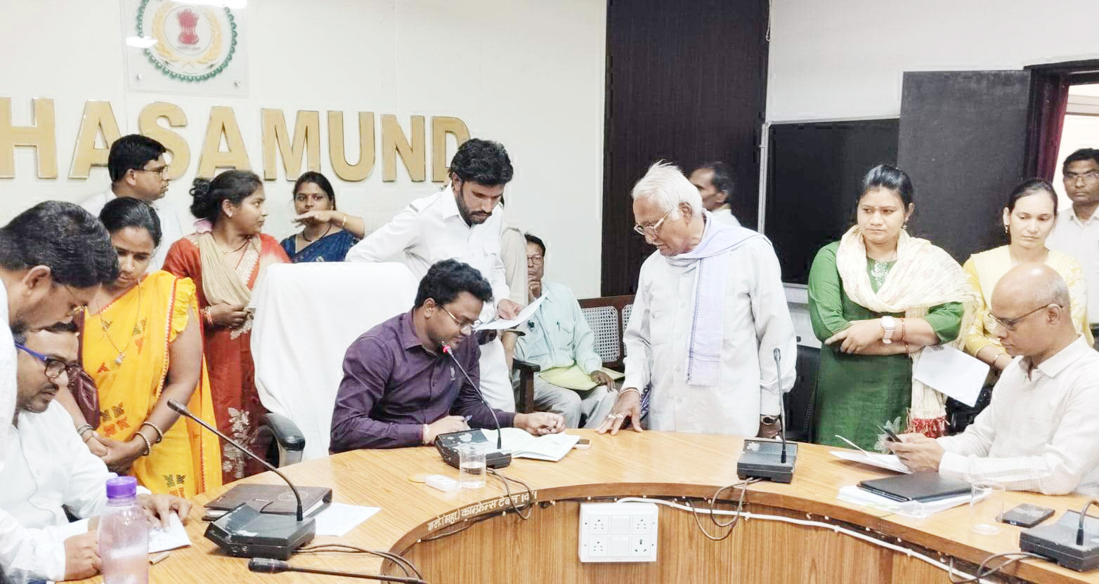 जनदर्शन में 58 आवेदन