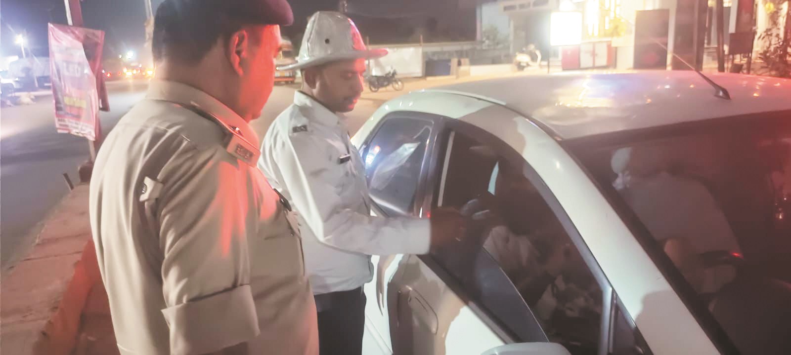 शराब पीकर वाहन चलाने वालों पर सख्ती, एक हफ्ते में 133 चालकों पर जुर्माना