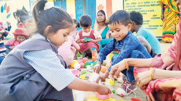 बाल हितैषी पंचायत में कछिया ने प्रदेश में बनाया कीर्तिमान