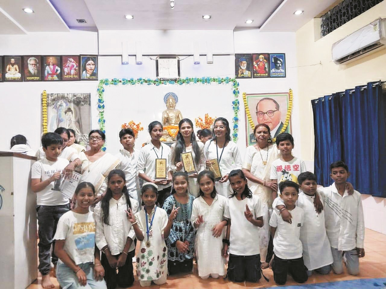 अंबेडकर सेवा समिति ने मनाई बुद्ध की जयंती