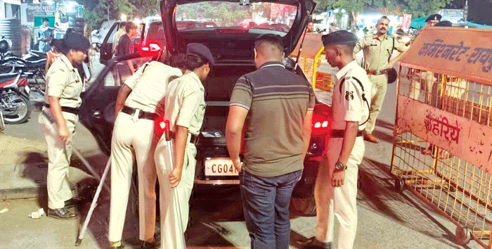 ब्लैक फिल्म वाहनों पर कार्रवाई, अर्से बाद पुलिस का अभियान