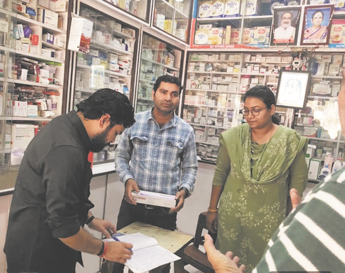 दुर्ग में औषधि विक्रेताओं की सघन जांच, तीन फर्मों को नोटिस