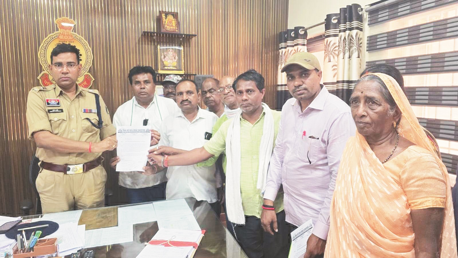 जिला सर्व यादव समाज ने फुलबासन की सुरक्षा की रखी मांग