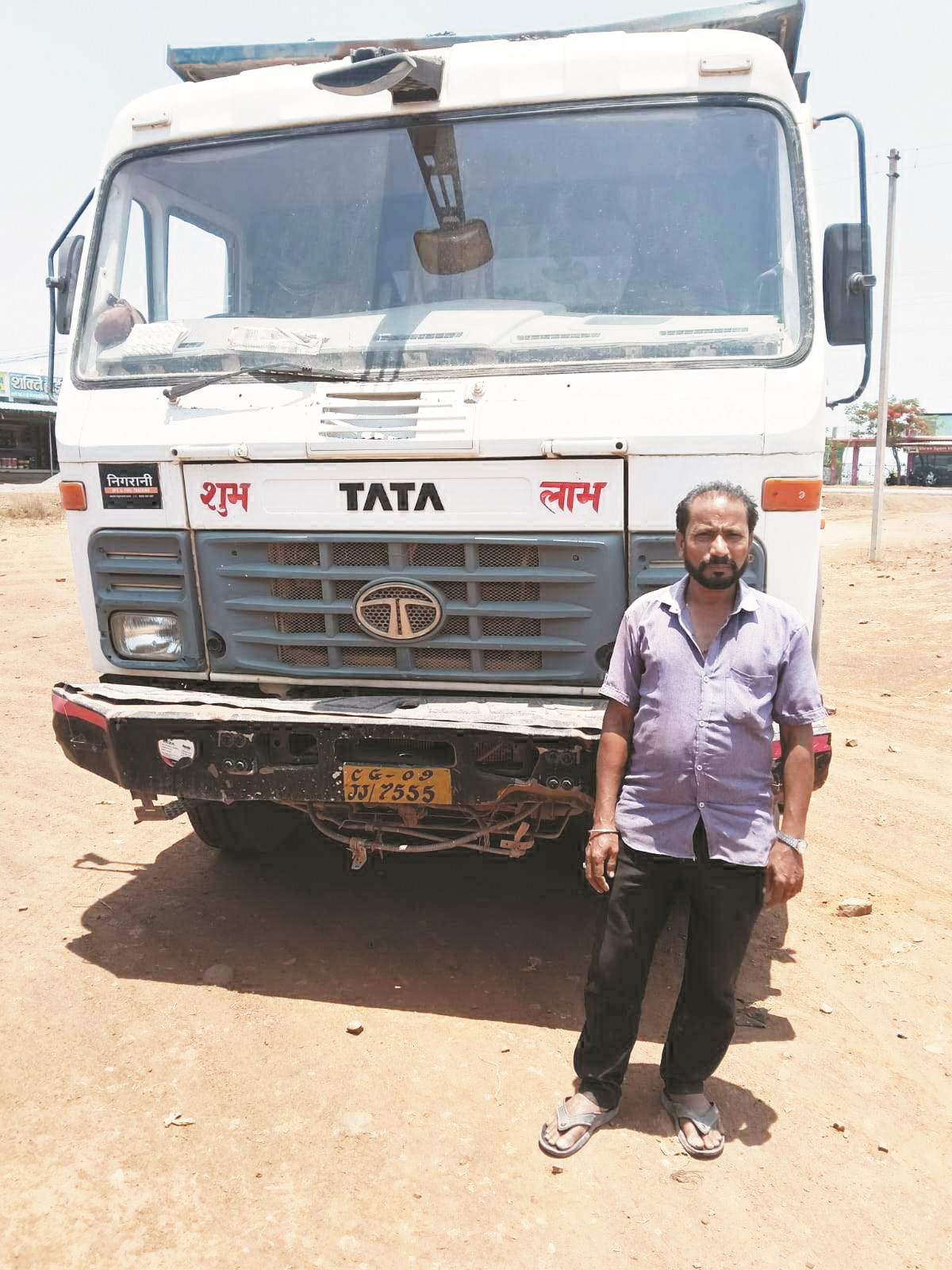 खनिजों का अवैध परिवहन, 2 हाईवा जब्त