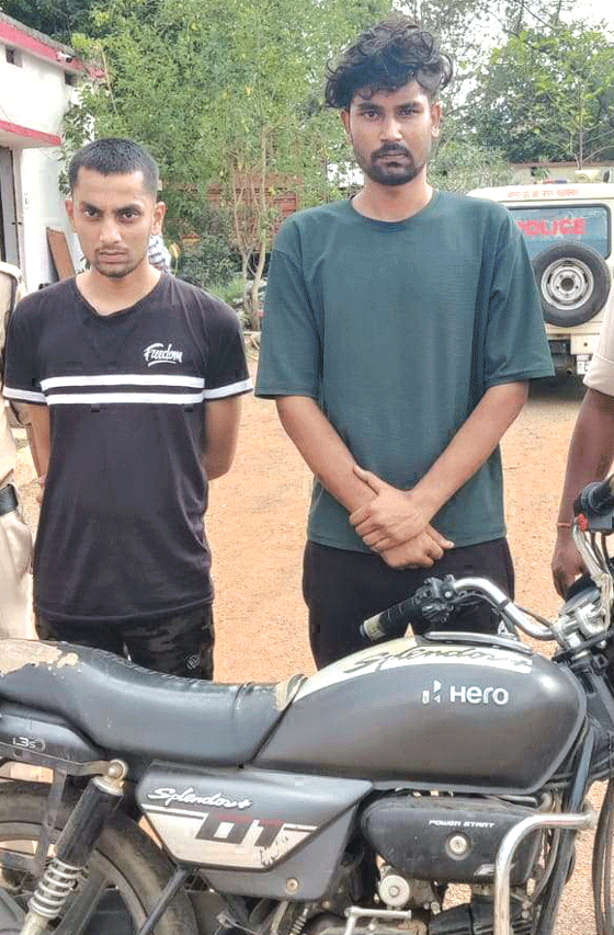झपटमारी कर सोने की चेन लूटने और उसे खरीदने वाले दोनों गिरफ्तार