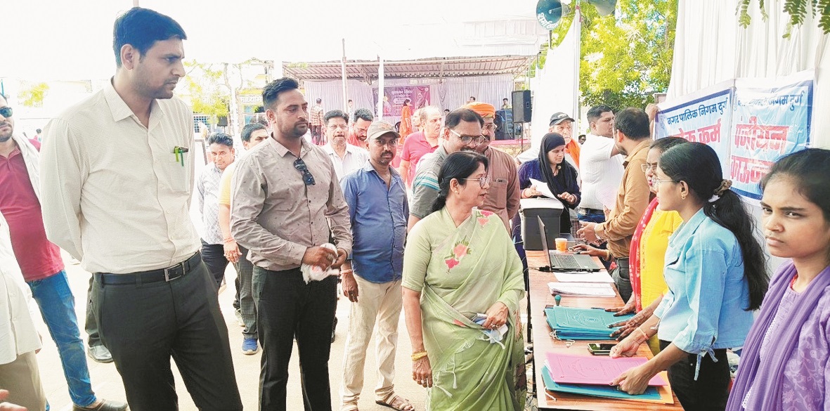 सुशासन तिहार : कातुलबोर्ड में लगा जनसमस्या निवारण शिविर