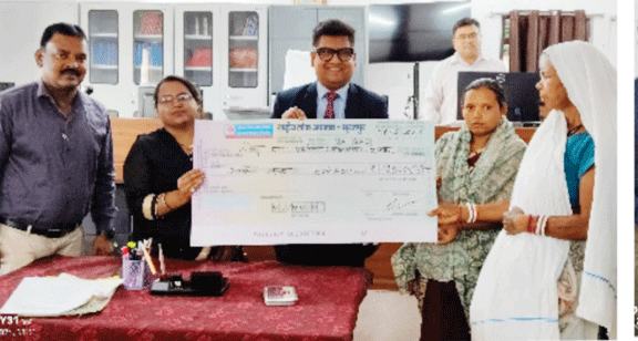 नेशनल लोक अदालत में हजारों प्रकरणों का निराकरण, 5 करोड़ से अधिक के अवॉर्ड पारित