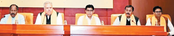 भाजपा की बैठक में संगठनात्मक रणनीति और चुनावी अनुभवों पर चर्चा