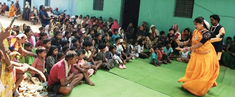 बाल विवाह रोकथाम और बालिका शिक्षा पर नुक्कड़ नाटक का समापन