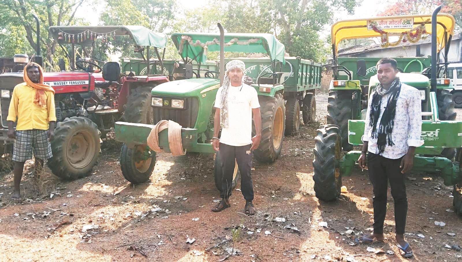 रेत का अवैध परिवहन, 3 ट्रैक्टर जब्त