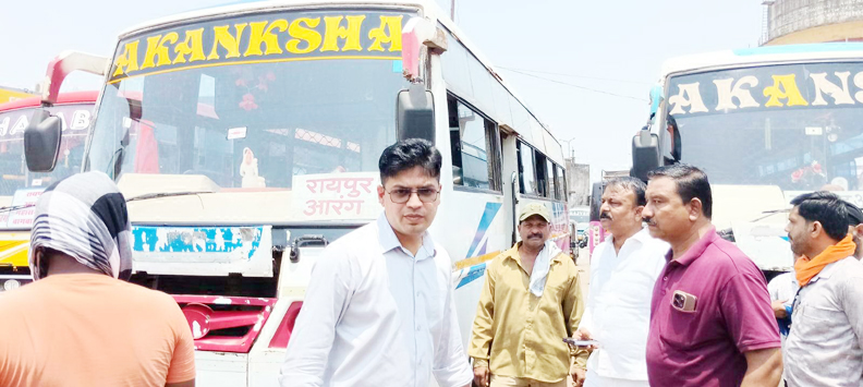 बसों का निरीक्षण, चालकों की  मेडिकल जांच के दिए निर्देश