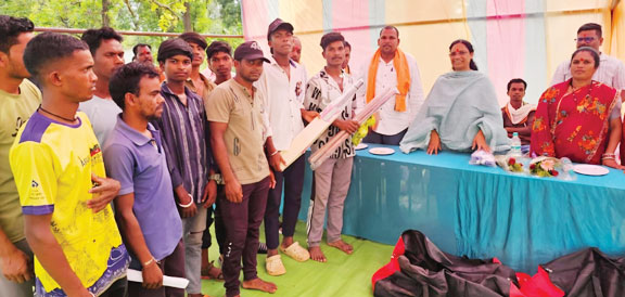 विधायक ने निर्माण कार्यों का किया भूमिपूजन
