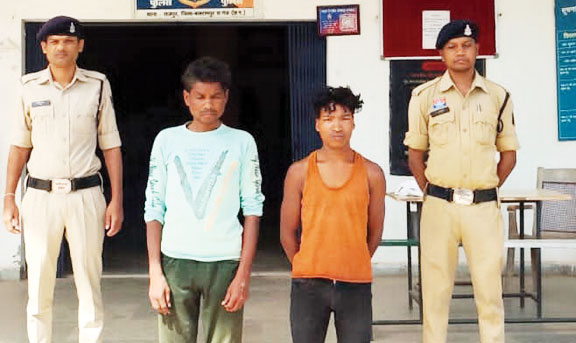सौर ऊर्जा पंप का स्टार्टर चोरी,  दो गिरफ्तार